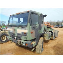 NATIONAL MILITARY TRUCK, VIN/SN:2320-01-447-3893 - T/A, DIESEL ENG, A/T, 395/85R20 TIRES, STEEL DISC