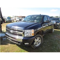 2011 CHEVROLET Z71 PICKUP, VIN/SN:1GCRKSE30BZ385574 - 4X4, EXTENDED CAB, 5.3 LITER V-8, AUTO, ODOMET