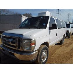 2010 FORD PASSENGER VAN, VIN/SN:1FBSS3BL1ADA23068 - GAS ENG, A/T, 11 PASSENGER, ODOMETER READING 104