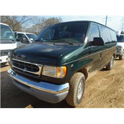 2000 FORD PASSENGER VAN, VIN/SN:1FMRE11LOYHA87981 - GAS ENGINE, A/T, 8 PASSENGER, ODOMETER READING 2