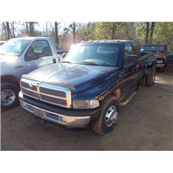 2000 DODGE 3500 DUALLY, VIN/SN:1B7MC3369YJ140550 - CUMMINS DIESEL ENG, A/T, EXTENDED CAB, ODOMETER R