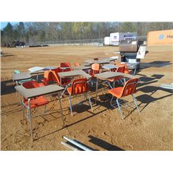 (14) SCHOOL DESKS