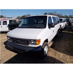 2007 FORD E350 PASSENGER VAN, VIN/SN:1FBNE31L87DA86330 - GAS ENGINE, A/T, 10 PASSENGER