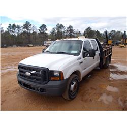 2007 FORD F350 FLATBED, VIN/SN:1FDWW36P47EA41240 - S/A, POWERSTROKE DIESEL ENG, A/T, CREW CAB, 10' F