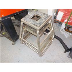 2PC BIKE STANDS