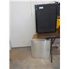 Image 1 : CAMPER FRIDGE & ICE CHEST