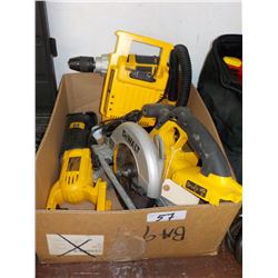 DEWALT 36 V CORDLESS TOOL KIT: DRILL, CIRC SAW, RECIP SAW FLASHLIGHT & CHARGER