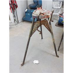 RIGID TRI STAND