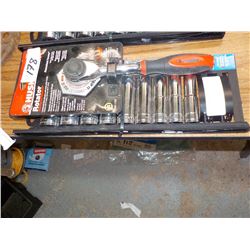 HUSKY 9PC SAE SOCKETS & ROTATOR RATCHET WRENCH