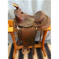 Stock saddle, 14"