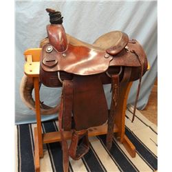 Circle Y, 14 , roping saddle, double rig