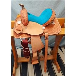 Morris Saddlery, 10", barrel saddle, rough out seat & fender, padded turquoice seat, carved & stampe