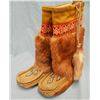 Image 1 : Rabbit fur beaded moccasins