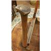 Image 3 : Antique Country Queen Anne Drop Leaf Table