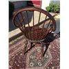 Image 7 : Early Windsor Chair