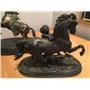 Image 3 : 2 Vintage Clock Statues