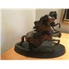 Image 7 : 2 Vintage Clock Statues