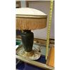Image 9 : Vintage Table Lamp Attributed to Handel