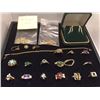 Image 1 : Estate Gold Jewelry Lot