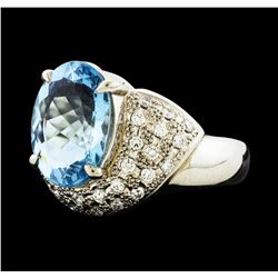 3.80 ctw Aquamarine and Diamond Ring - Platinum