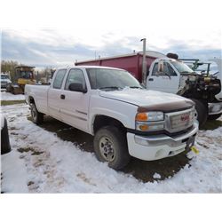 2004 GMC 2500 Extended Cab 4x4