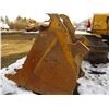 Image 4 : 2005 John Deere 200CLC Track Hoe