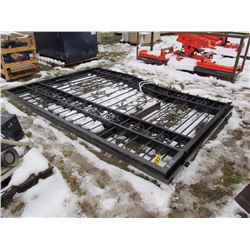 2 - 9.5' Decorative Gates