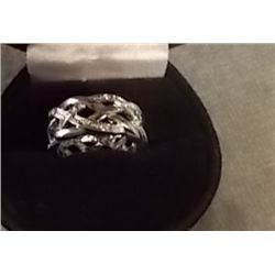 RING - BRAIDED - SPACED WITH CLEAR CRYSTALS