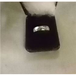 RING - MAN'S TITANIUM COMFORT FIT RING - BRSHED AND SMOOTH FINISH - RETAIL ESTIMATE $125