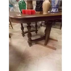 VINTAGE DINING TABLE