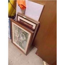 PICTURES - ASSORTED LOT