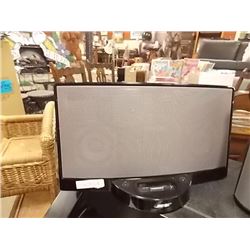 IPOD DOCKING STATION - BOSE - NEEDS POWER CORD