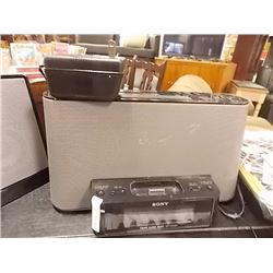 DOCKING STATION WITH RADIO ALARM CLOCK - SONY - WORKING BUT HAD NO IPOD TO FULLY TEST