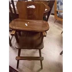 VINTAGE WOODEN WINNIE THE POOH HIGH CHAIR
