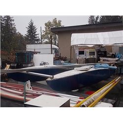 CATERMARAN - 15' long 8.5' wide x  1.5' deep with 24' mast