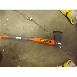 NEW AXE - 2 ½ LB - FIBRE GLASS HANDLE