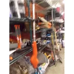 WEED WACKER - ELECTRIC - B & D