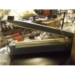 INDUSTRIAL SEALER
