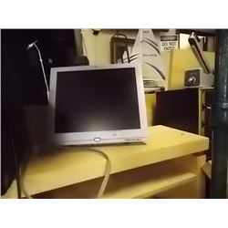 HP MONITOR