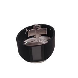 Resident Evil 5 Leon Kennedy (Johann Urb) Watch Movie Props