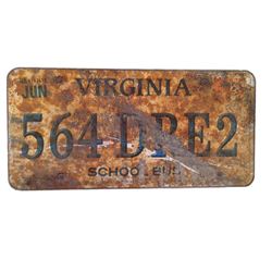 Resident Evil: The Final Chapter  Screen Used License Plate Movie Props