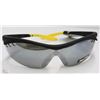 Image 1 : MENS IRONMAN BY FOSTER GRANT SUNGLASSES