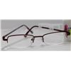 Image 1 : LADIES FOSTER GRANT EYEGLASSES +2.50