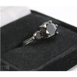 NEW LADIES RING BLACK ON BLACK