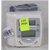 Image 1 : NEW BLOOD PRESSURE MONITOR