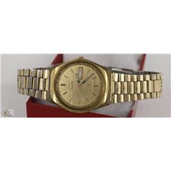 ESTATE VINTAGE SEIKO QUARTZ MEN'S WATCH