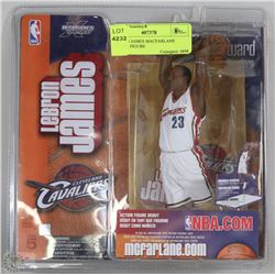 LEBRON JAMES MACFARLANE ACTION FIGURE