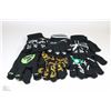 Image 1 : 6 PACK OF GLOW IN THE DARK HALLOWEEN GLOVES