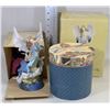 Image 1 : BOX WITH 2 ANGEL FIGURINES & NEW TEACHERS MELTING