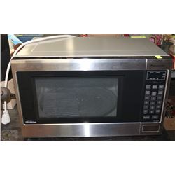 PANASONIC GENIUS INVERTER STAINLESS STEEL MICROWAVE